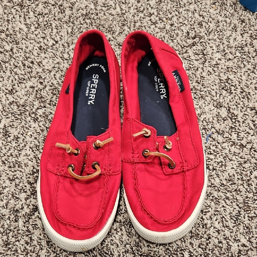 Sperry Womens Size 8.5 Red Canvas Sneakers